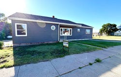 407 Bonner, Stratton, NE 69043
