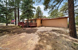 280 S 3rd Drive, Show Low, AZ 85901