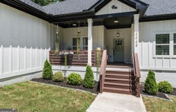 2449 Crestdale, Atlanta, GA 30316