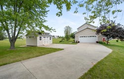 2421 N Burgett Lane, Grass Lake, MI 49240