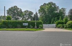 33 Bordentown Turnpike, Jamesburg, NJ 08831
