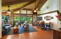 4701 KAWAIHAU RD, Kapaa, HI 96746