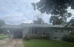 665 cochran, Mammoth Spring, AR 72554