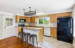 727 S MAIN ST, MOUNT CRAWFORD, VA 22841