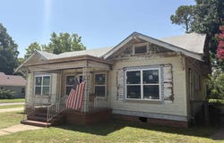 1801 SPEEDWAY AVENUE, Wichita Falls, TX 76301