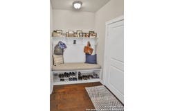 3831 Harry Wurzbach Rd 12, San Antonio, TX 78209