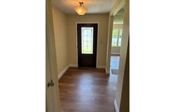 915 Dogwood Ln, Paintsville, KY 41240
