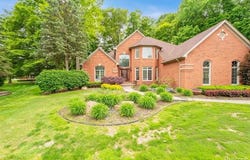 50565 Otter Creek Drive, Shelby Twp, MI 48317