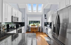 89 Songbird Dr, Dartmouth, MA 02747