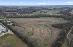 S Wellington Street, Richmond, MO 64085