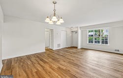 13726 AUTUMN VALE Court, CHANTILLY, VA 20151