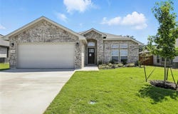 1200 Holly Street, Cleburne, TX 76033