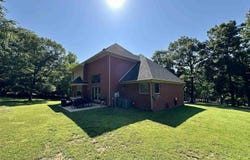 115 Timberway Dr, Cadiz, KY 42211