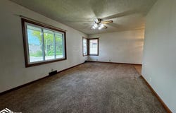 724 1St Street, Webster City, IA 50595
