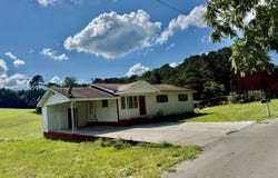 1087 HARMON Rd, New Tazewell, TN 37825
