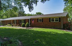 5250 Stevin Dr, Paducah, KY 42001