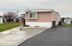 7901 W clearwater ave. #162A, Kennewick, WA 99336-851