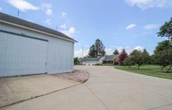 17787 Indian Prairie Road, White Pigeon, MI 49099