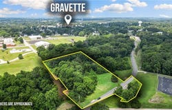 402 Highway 72, Gravette, AR 72736