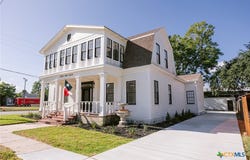 308 W Stayton Avenue, Victoria, TX 77901