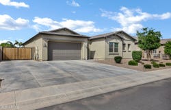 2750 E MOURNING DOVE Lane, San Tan Valley, AZ 85140