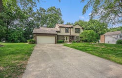 5204 Foxcroft Drive, Kalamazoo, MI 49009