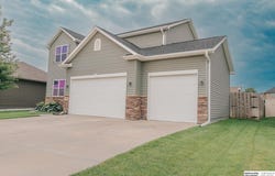 4401 Brook Drive, Bellevue, NE 68123