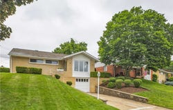 354 Ryan Dr, Pittsburgh, PA 15220