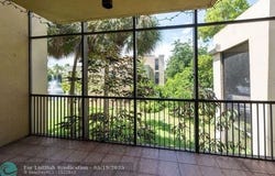 8701 SW 30th St, Davie, FL 33328