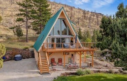 17724 Mt. Blanch Drive, Weed, CA 96094