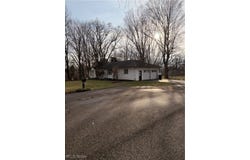 4920 Darrow Road, Stow, OH 44224