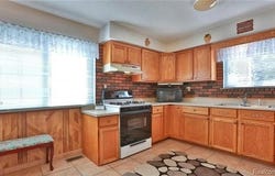 1257 Lindbergh Street, Wyandotte, MI 48192