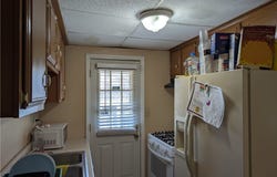 1490 E 250th Street, Euclid, OH 44117