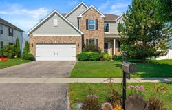 182 Regal Drive, Crystal Lake, IL 60014