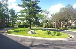 1500 Robin Circle, Hoffman Estates, IL 60169