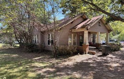 1130 N Gabbert, Monticello, AR 71655