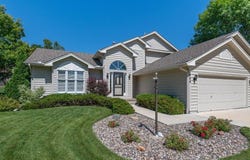733 Ashley Drive, Chaska, MN 55318