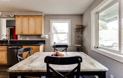 24970 HUNTER Ave, Veneta, OR 97487