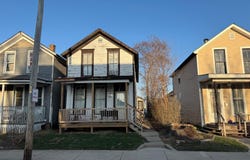 1416 N Harrison Street, Fort Wayne, IN 46808-2772