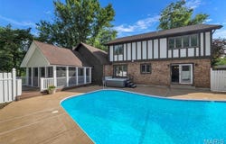 438 Shenandoah Drive, Farmington, MO 63640