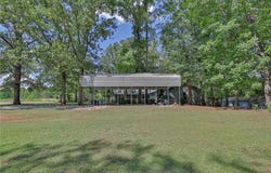 1210 county road 235, Roanoke, AL 36274