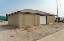 1009 3rd Avenue NE, Austin, MN 55912