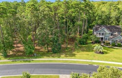 592 Chamberlin Rd., Myrtle Beach, SC 29588
