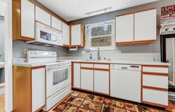 54 Lakeside Road, Terra Alta, WV 26764