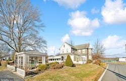 411 SWAMP PIKE, SCHWENKSVILLE, PA 19473