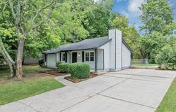 9414 WOODKNOLL Way, Jonesboro, GA 30238