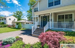 22 Kentnor Street, Metuchen, NJ 08840