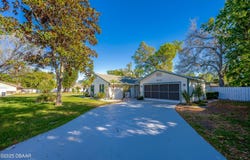 912 Tree Garden Drive, Port Orange, FL 32127