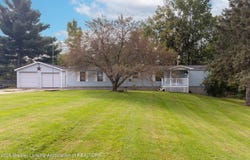 2601 W Vermontville Highway, Charlotte, MI 48813