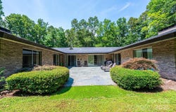 153 Hillhaven Place SE, Lenoir, NC 28645